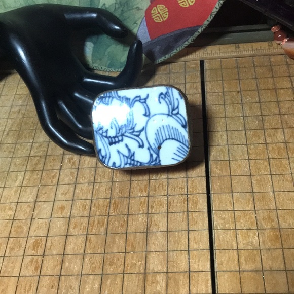 Chinese Ming Shard Trinket Rustic Box Blue White 2 3/8” X 1 15/16” 1 5/16” - Picture 6 of 12